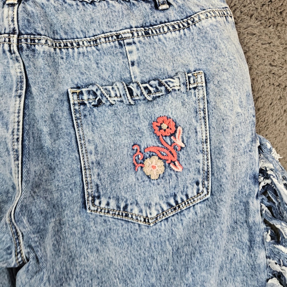 OH Jeans Womens XL Acid Wash Floral Embroidered Wide Leg Jeans - Picture 10 of 11
